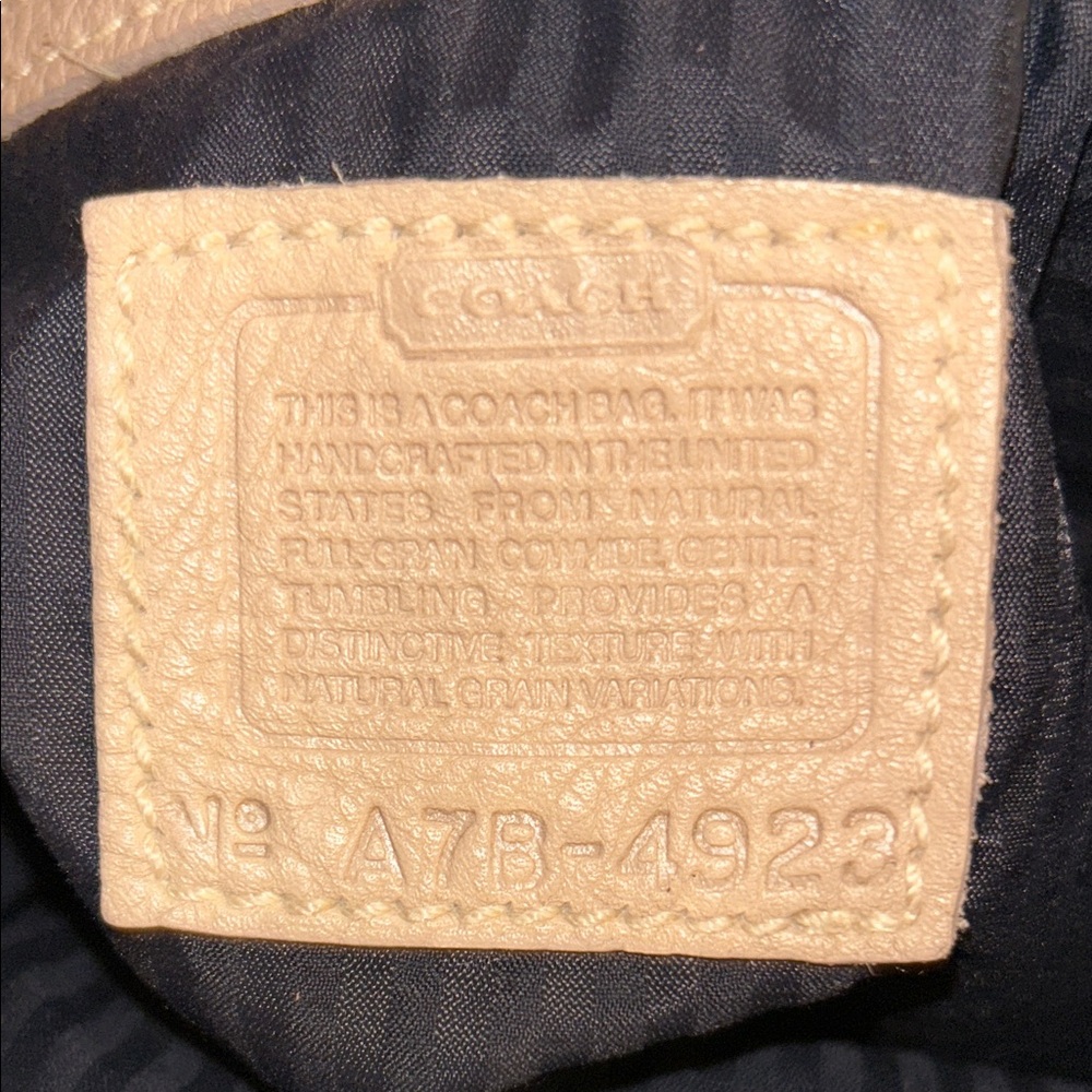 SOLD DO NOT BUY! Coach Sonoma Beige Leather Bag, Vintage, 4923 - Picture 6 of 17